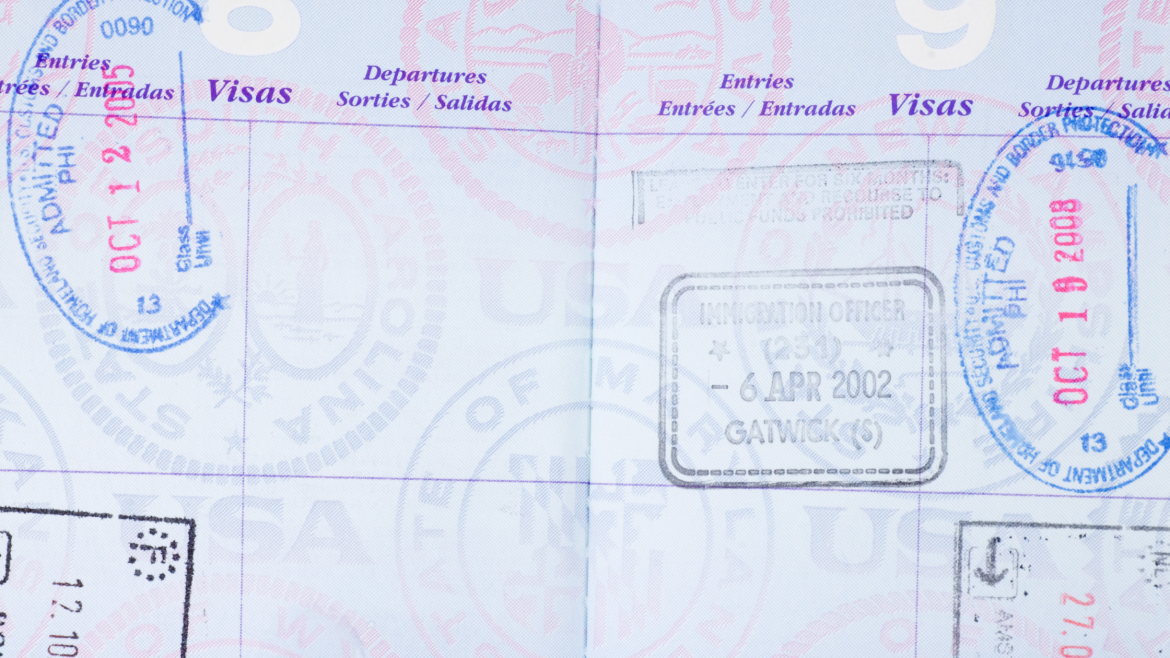 Expat women visas U.S. document for legal U.S. stay
